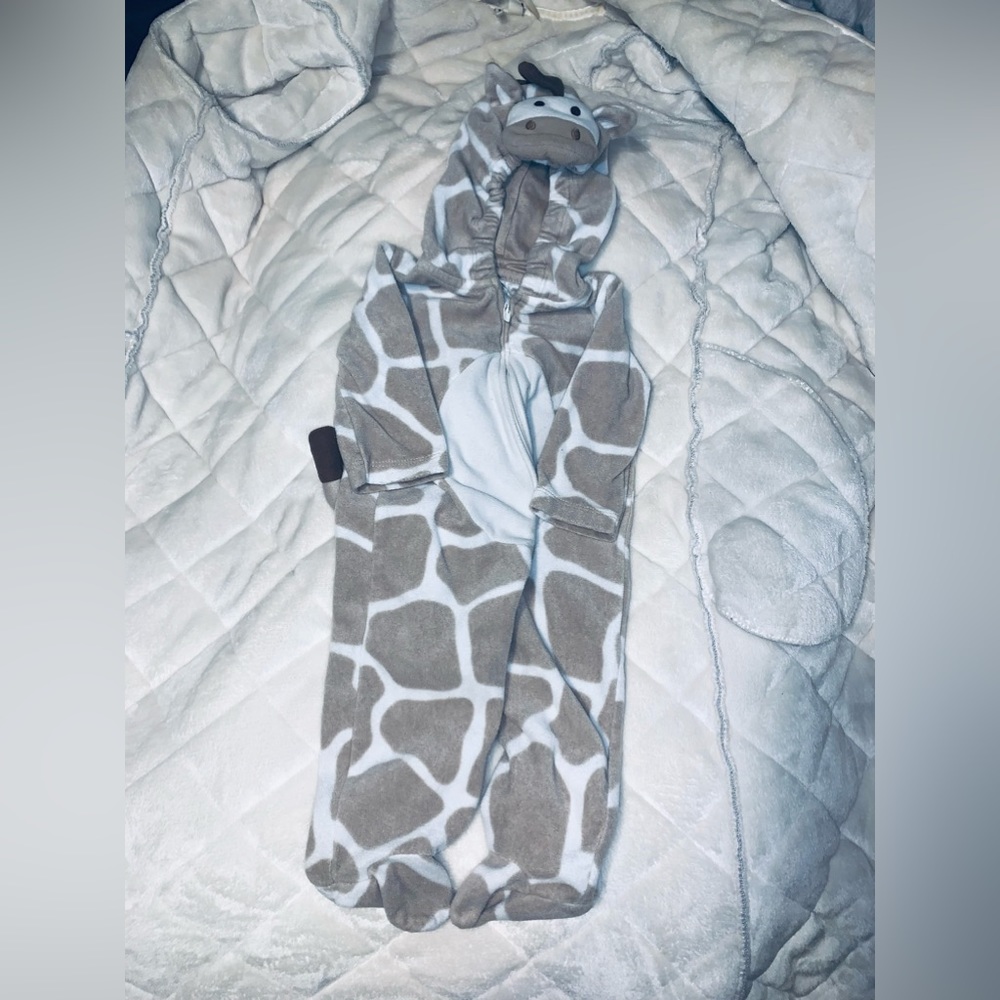 Halloween giraffe